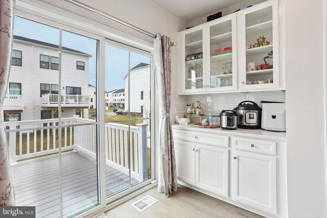 47 ROSEMARY WAY, Mount Laurel, NJ 08054