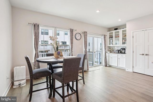 47 ROSEMARY WAY, Mount Laurel, NJ 08054