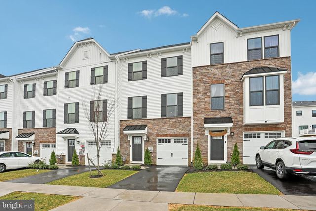 47 ROSEMARY WAY, Mount Laurel, NJ 08054