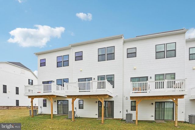 47 ROSEMARY WAY, Mount Laurel, NJ 08054