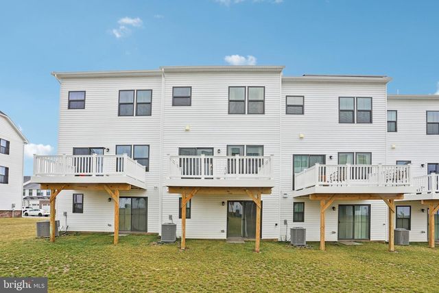 47 ROSEMARY WAY, Mount Laurel, NJ 08054