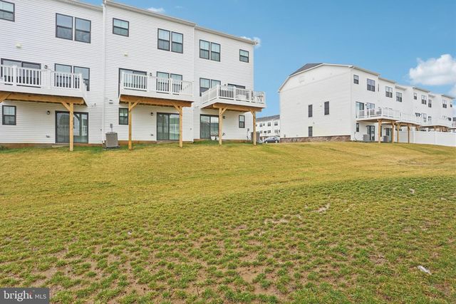 47 ROSEMARY WAY, Mount Laurel, NJ 08054