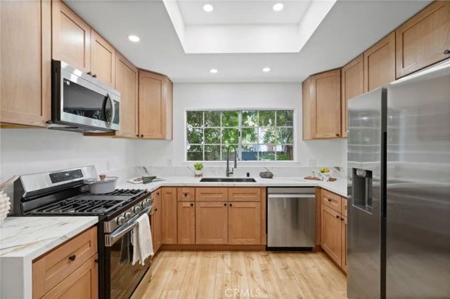 20851 Community 1, Winnetka, CA 91306