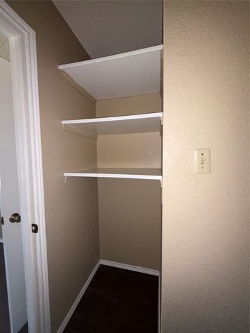 2530 Indigo Lane, Arlington, TX 76015