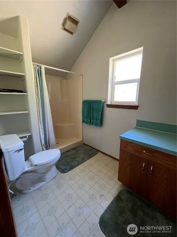 80 SE Channel Point Rd, Shelton, WA 98584