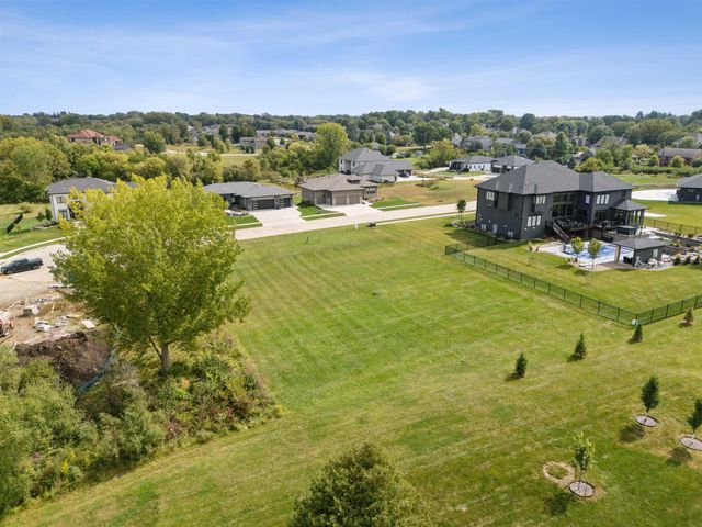 3702 Apollo Street, Cedar Falls, IA 50613