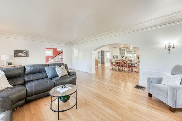 845 N Van Ness Avenue, Fresno, CA 93728