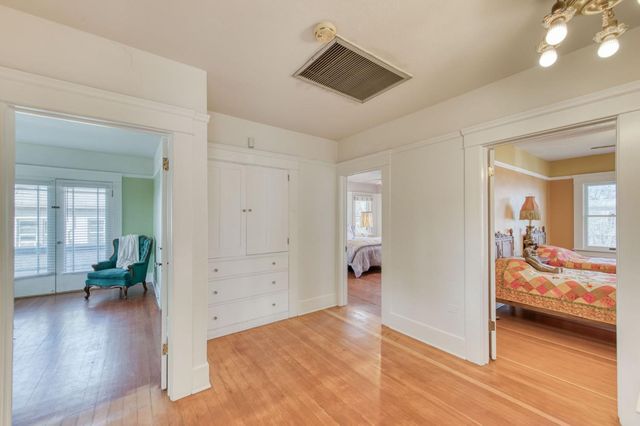 845 N Van Ness Avenue, Fresno, CA 93728