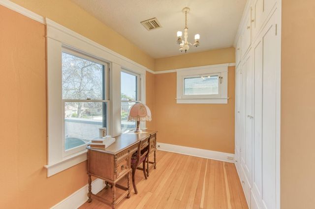 845 N Van Ness Avenue, Fresno, CA 93728