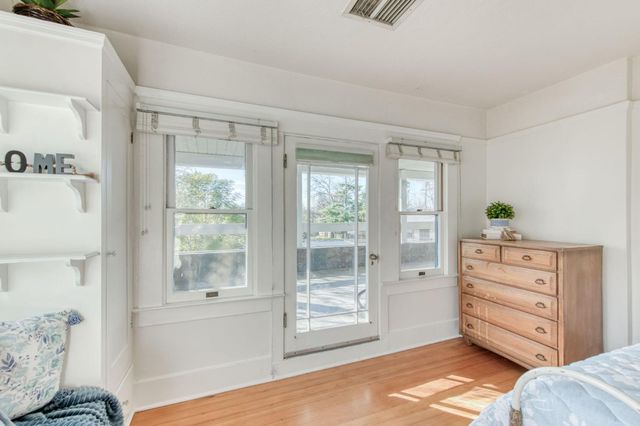 845 N Van Ness Avenue, Fresno, CA 93728