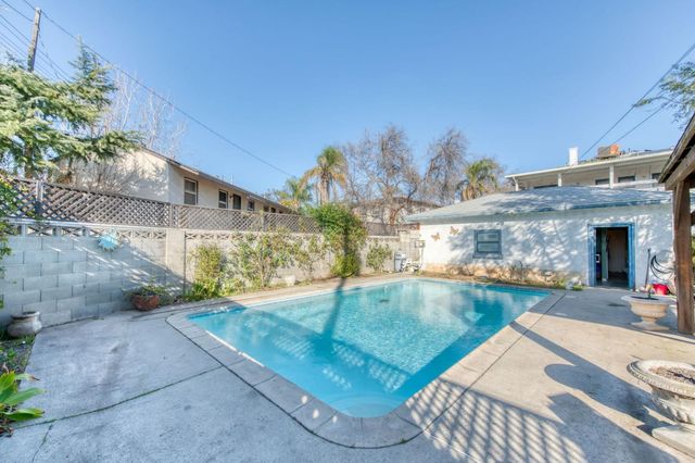 845 N Van Ness Avenue, Fresno, CA 93728