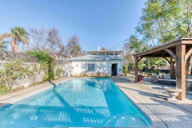 845 N Van Ness Avenue, Fresno, CA 93728