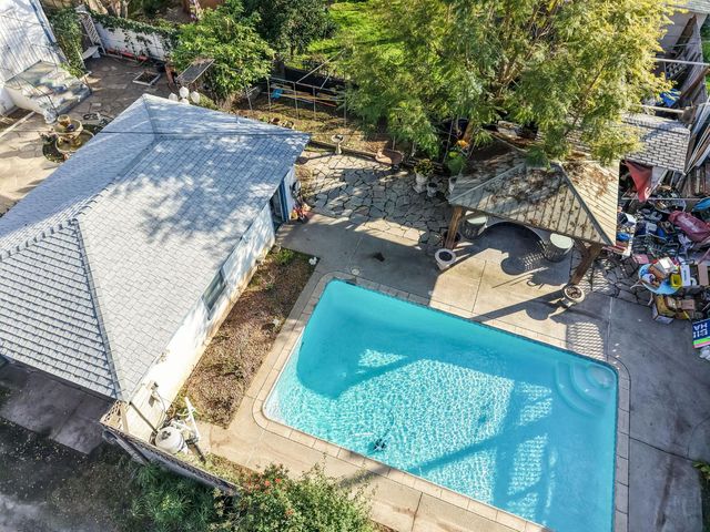 845 N Van Ness Avenue, Fresno, CA 93728