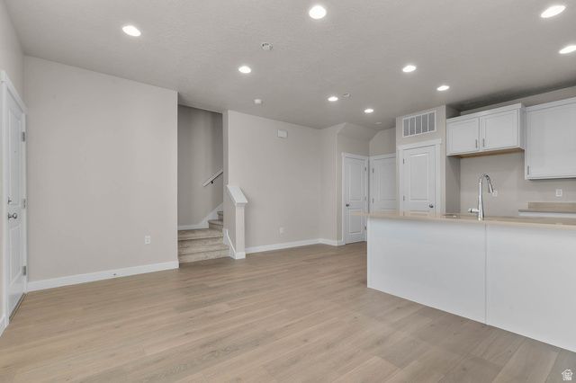 7808 W ALTA SPRINGS LN, Magna, UT 84044