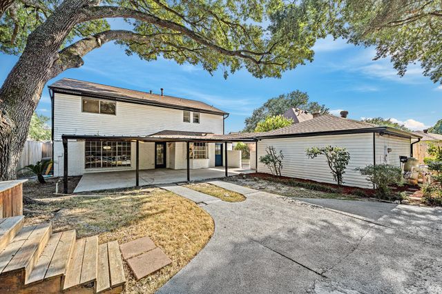 15802 Seattle Street, Jersey Village, TX 77040