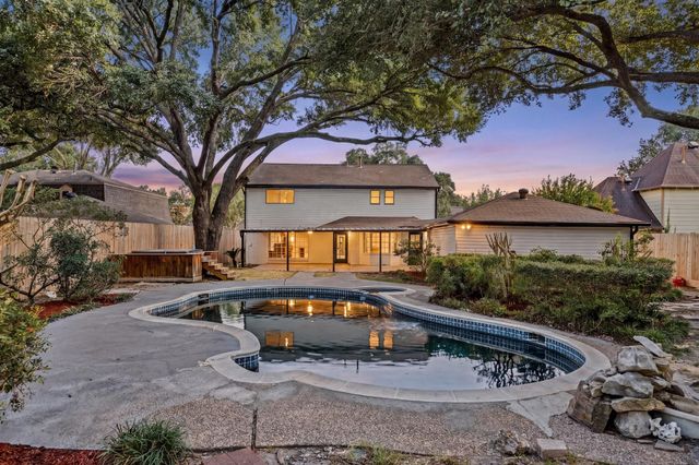 15802 Seattle Street, Jersey Village, TX 77040