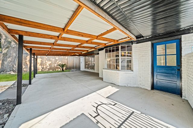15802 Seattle Street, Jersey Village, TX 77040