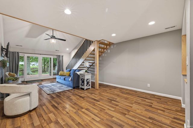 9136 Greenridge Lane, Bloomington, IN 47401