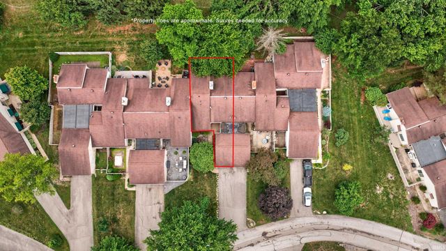 9136 Greenridge Lane, Bloomington, IN 47401
