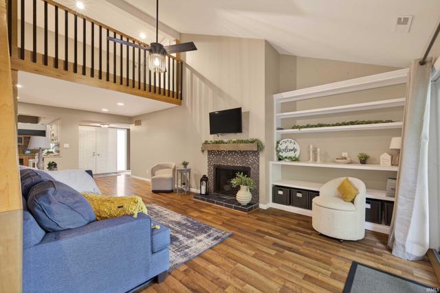9136 Greenridge Lane, Bloomington, IN 47401