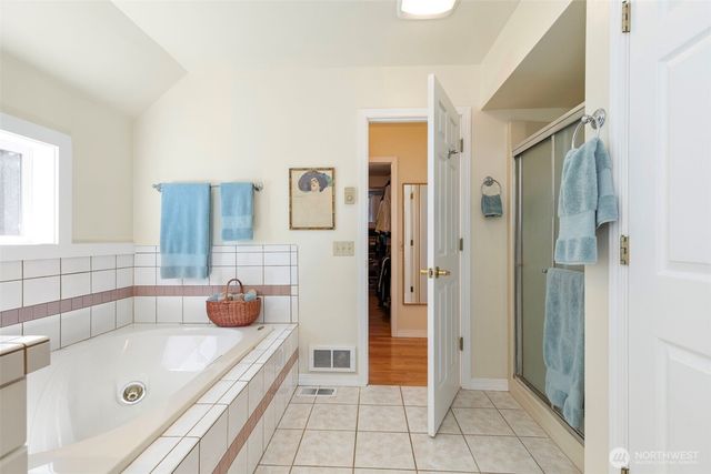 203 Baycliff Drive, Port Townsend, WA 98368