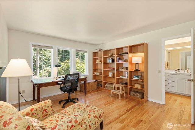 203 Baycliff Drive, Port Townsend, WA 98368