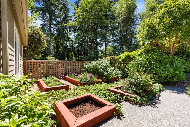203 Baycliff Drive, Port Townsend, WA 98368