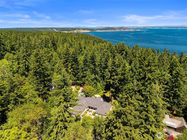 203 Baycliff Drive, Port Townsend, WA 98368