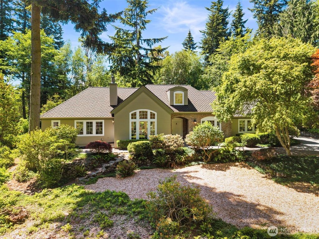 203 Baycliff Drive, Port Townsend, WA 98368