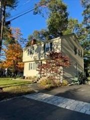 2 Marigold Ave 0, Wellesley, MA 02482