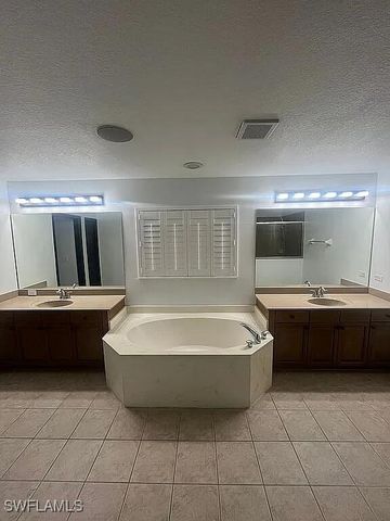 12459 Muddy Creek LN, Fort Myers, FL 33913