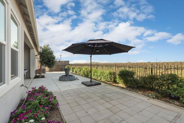 1557 Marigold Way, Lodi, CA 95242