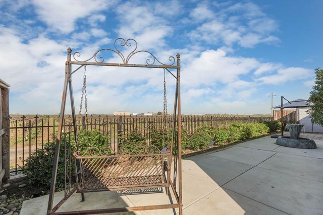 1557 Marigold Way, Lodi, CA 95242