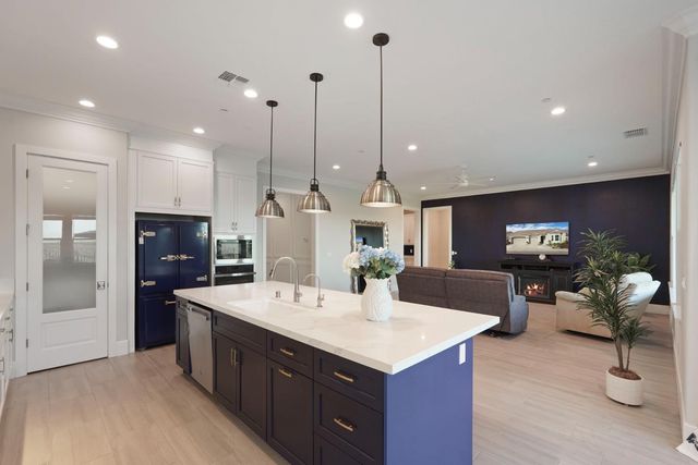 1557 Marigold Way, Lodi, CA 95242