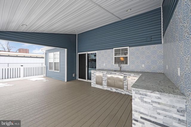 130 KOSSUTH ST, Riverside, NJ 08075