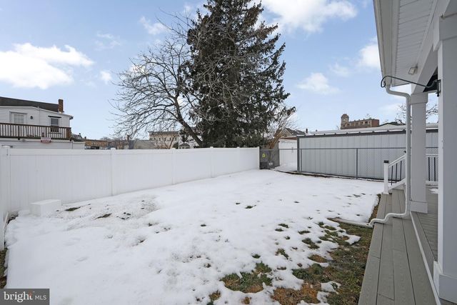 130 KOSSUTH ST, Riverside, NJ 08075