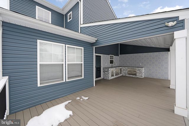 130 KOSSUTH ST, Riverside, NJ 08075
