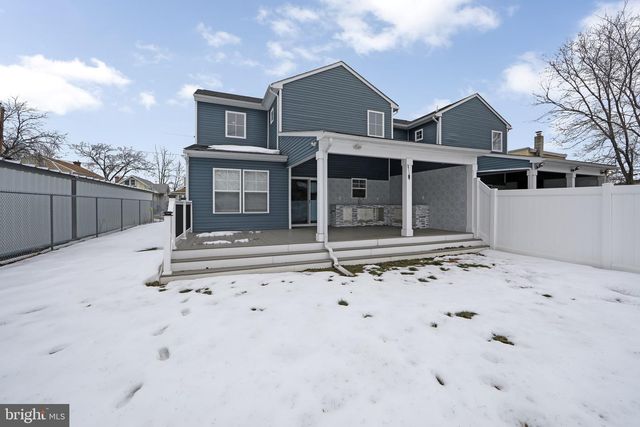 130 KOSSUTH ST, Riverside, NJ 08075