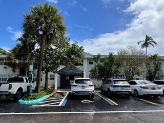 7925 West Dr 12, North Bay Village, FL 33141