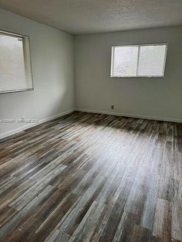 2050 NW 43rd Ter 5, Lauderhill, FL 33313
