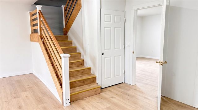 118 Briarwood Dr, Monongahela, PA 15063