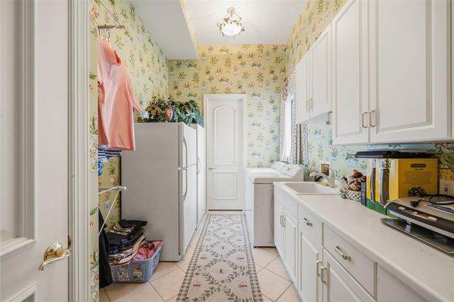 1911 BRIDGEWATER DRIVE, Lake Mary, FL 32746
