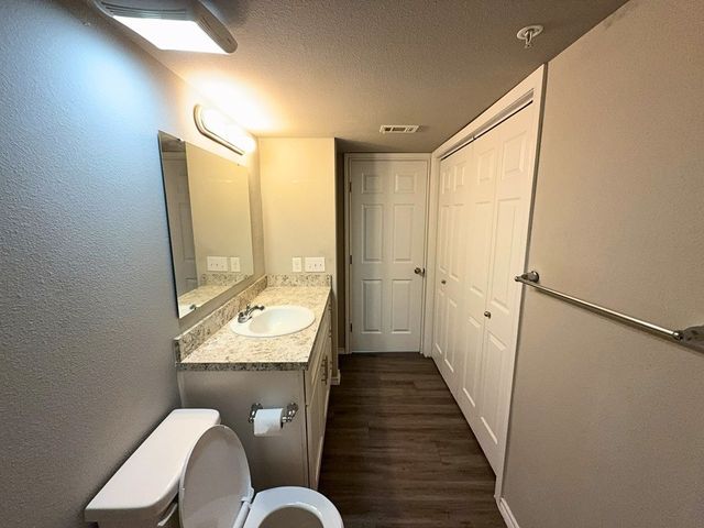 6108 Abrams Road 222, Dallas, TX 75231