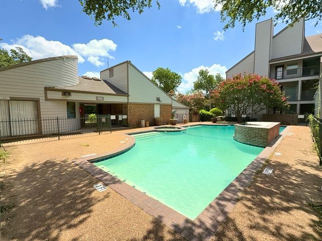 6108 Abrams Road 222, Dallas, TX 75231