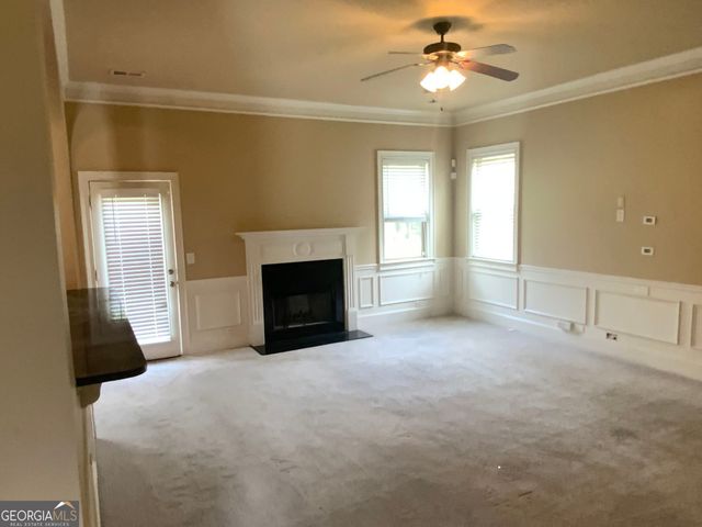 159 Saintvry Way, Atlanta, GA 30349