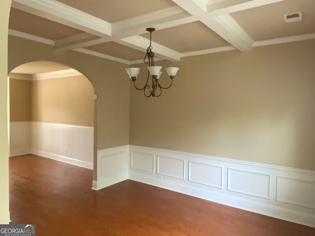 159 Saintvry Way, Atlanta, GA 30349