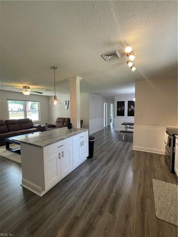 3232 Bow Creek BLVD, Virginia Beach, VA 23452