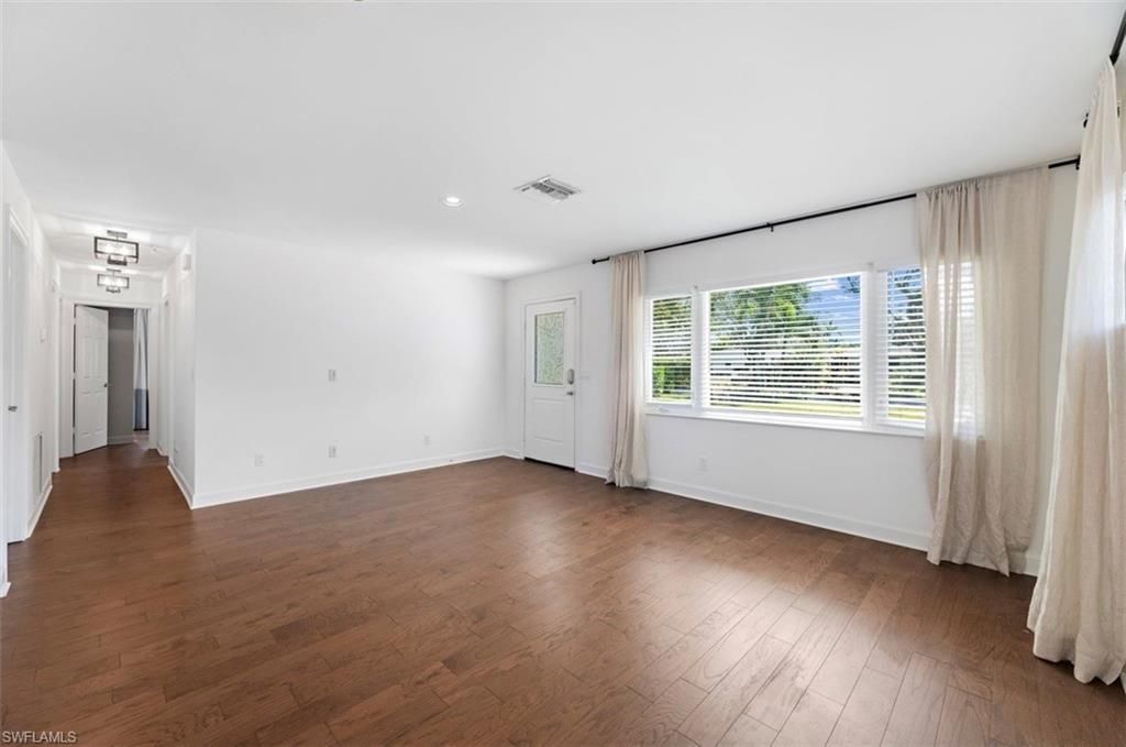 1175 9th AVE N, NAPLES, FL 34102 — photo 2