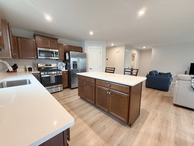 2646 Kellogg Court, Yorkville, IL 60560