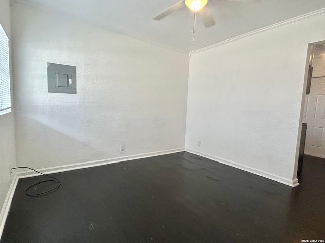 310 Finton A, San Antonio, TX 78204